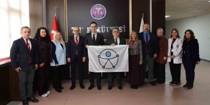 BEUN Tıp Fakültesine "Erişilebilirlik Belgesi" ve "Erişilebilirlik Logolu Bayrak" takdim edildi