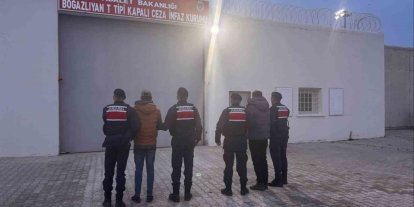 Yozgat’ta araçta uyuşturucuyla yakalanan 2 şüpheli tutuklandı
