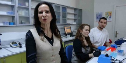 Tuz Gölü’nün dayanıklı bitkileri çorak toprakları yeniden canlandırmak için inceleniyor