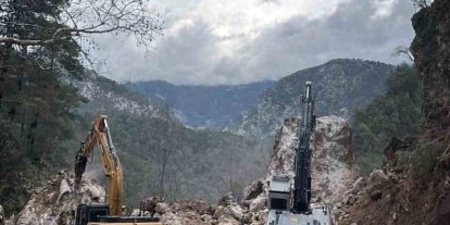 Heyelan su isale hatlarına zarar verdi