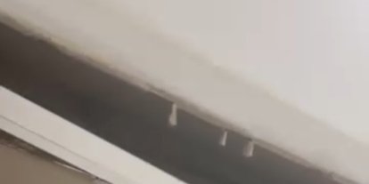 Yeni yapılan binada tavan çöktü: O anlar kamerada