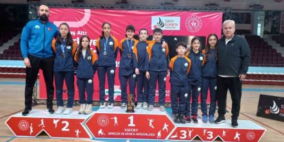 Osmangazili badmintoncular, Türkiye Şampiyonası’nda parladı