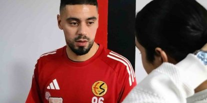 Eskişehirspor oyuncuları, koruma altındaki çocuklarla bir araya geldi