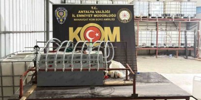 Antalya’da son 1 haftada suç işleme amacıyla örgüt kurma ve kaçakçılık suçlarından 14 kişi tutuklandı