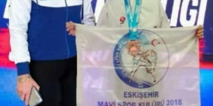Eskişehir’den katıldığı karate şampiyonasında Türkiye 3’üncüsü oldu