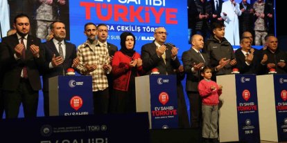 Elazığ’da sosyal konut heyecanı: 3 bin 825 konutun kurası çekildi