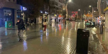 Bolu’da sağanak yağış etkili oluyor