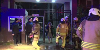 Esenyurt’ta apartmanda çıkan yangında 4 kişi dumandan etkilendi