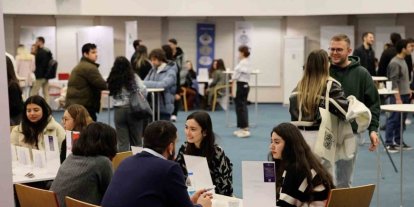 İzmir Ekonomi’de dev buluşma: 5 günlük ‘kariyer’ zirvesi