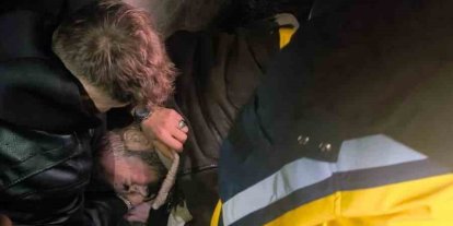 Asansör boşluğuna düşerek yaralanan kişiyi itfaiye kurtardı