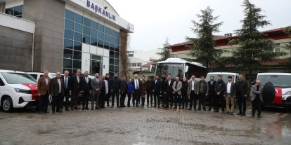 Edremit Belediyesi 8 yeni aracı hizmete sundu