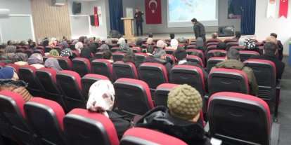 Üzümlü’de velilere mesleki eğitim tanıtımı yapıldı