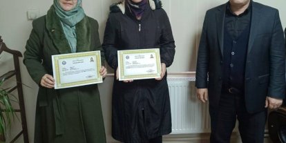 Emet’te Kur’an kursu öğreticilerine başarı belgesi verildi