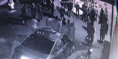 Ehliyetini ve otomobilini yeni alan sürücü depoya daldı