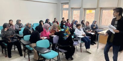 Bilecik’te kursiyerlere kumar bağımlılığı ve çocuk yetiştirme eğitimi