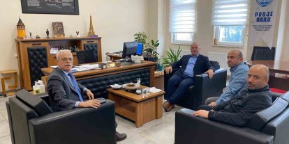 Arslantürk liseli gençlerle bir araya geldi