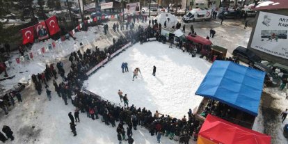 Artvin’de 300 yıllık kar üstü karakucak geleneği yaşatılıyor