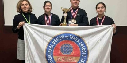 Kuşadası’ndaki okul aşçılık yarışmasında bölge birincisi oldu