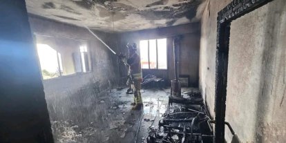 Hatay’da dumandan etkilenen 3 vatandaşı itfaiye kurtardı