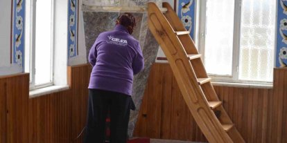 Germencik’te Ramazan ayı öncesi camiler temizlendi