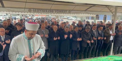 Emniyet Genel Müdürü Demirtaş, eniştesinin cenaze törenine katıldı