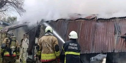 Dörtyol’da ev yangını