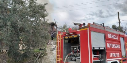 Kale’de alevlere teslim olan ev kullanılamaz hale geldi