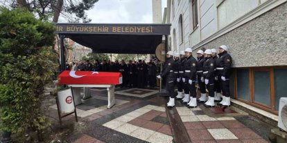 Bandırma’da görevli Polis Memuru Murat Saçan son yolculuğuna uğurlandı