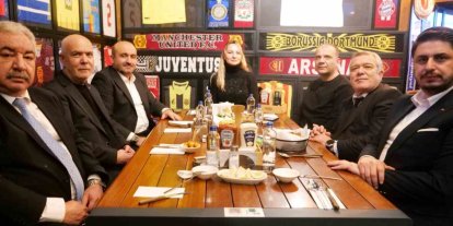 Eskişehir Demirspor, şampiyonluğu yemek ile kutladı