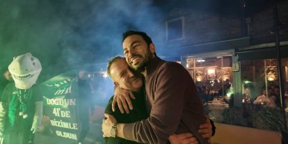 Kocaelisporlu taraftarlardan, Selçuk İnan’a 41. yaş sürprizi