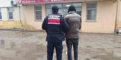 Jandarma uyuşturucu tacirlerine göz açtırmıyor