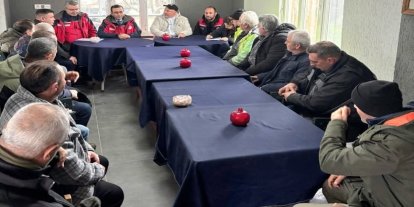 Kepez’de yaşanan yoğun yağışlar nedeniyle mağduriyet yaşayan balıkçılarla bir araya gelindi