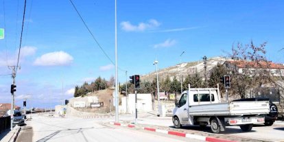 Büyükşehir Belediyesinden trafikte yaşanan sorunlara neşter