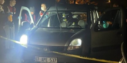 Alanya’da seyir halindeki araca silahlı saldırı: 1 ölü