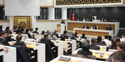 Başkan Kavuş, geleceğin siyasetçileri ve bürokratlarıyla buluştu