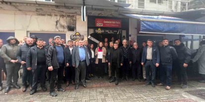 Aydınlı 50 muhtardan CHP’ye siyah çelenk