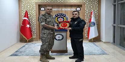 Özel Harekat Başkanı’ndan Kars Emniyet Müdürü’ne Ziyaret
