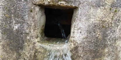 Selendi’de kuruyan çeşmeler yeniden hayat buldu