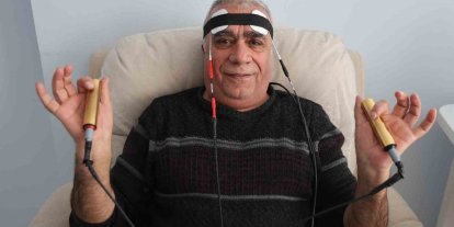 Zararın neresinden dönülürse kârdır dedi, 50 yıl içtiği sigarayı bıraktı