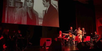 Kepez’de 14 Şubat sanatla kutlandı