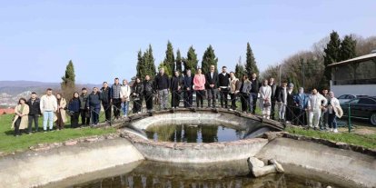 ValisArslan yeni evlenecek çiftlerle bir araya geldi