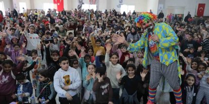 Yayladağı’nda çocuk şenliği yüzleri güldürdü