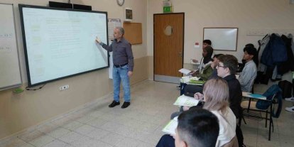 KBÜ Yabancı Diller Yüksekokulunda dijital altyapı yenilendi