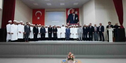 Sinop’ta 70 din görevlisine cübbe ve sarık giydirildi