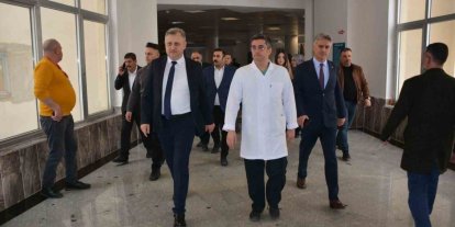 Bitlis İl Sağlık Müdürü Ergene’den hastanede tedavi gören yaralılara ziyaret