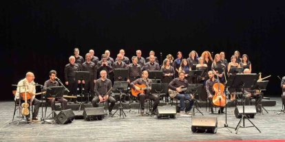 ’Hayattan Sesler Korosu’ndan ayakta alkışlanan konser