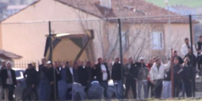 Deplasman yasağı olmasına rağmen taraftar alınmasına tepki