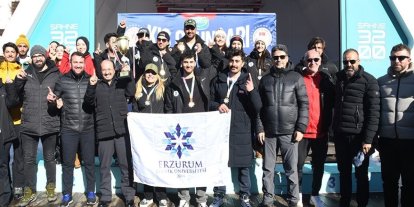Erzurum Teknik Üniversitesi Snowboard Türkiye şampiyonu oldu