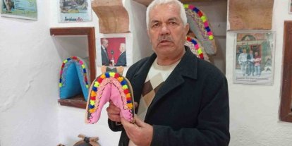 Türkiye’de azalan eşek sayısına ödüllü semerciden yorum: "Ne semer yapacak eşek kaldı ne de usta"