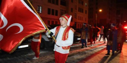 İlk sahura mehteranla kalktılar